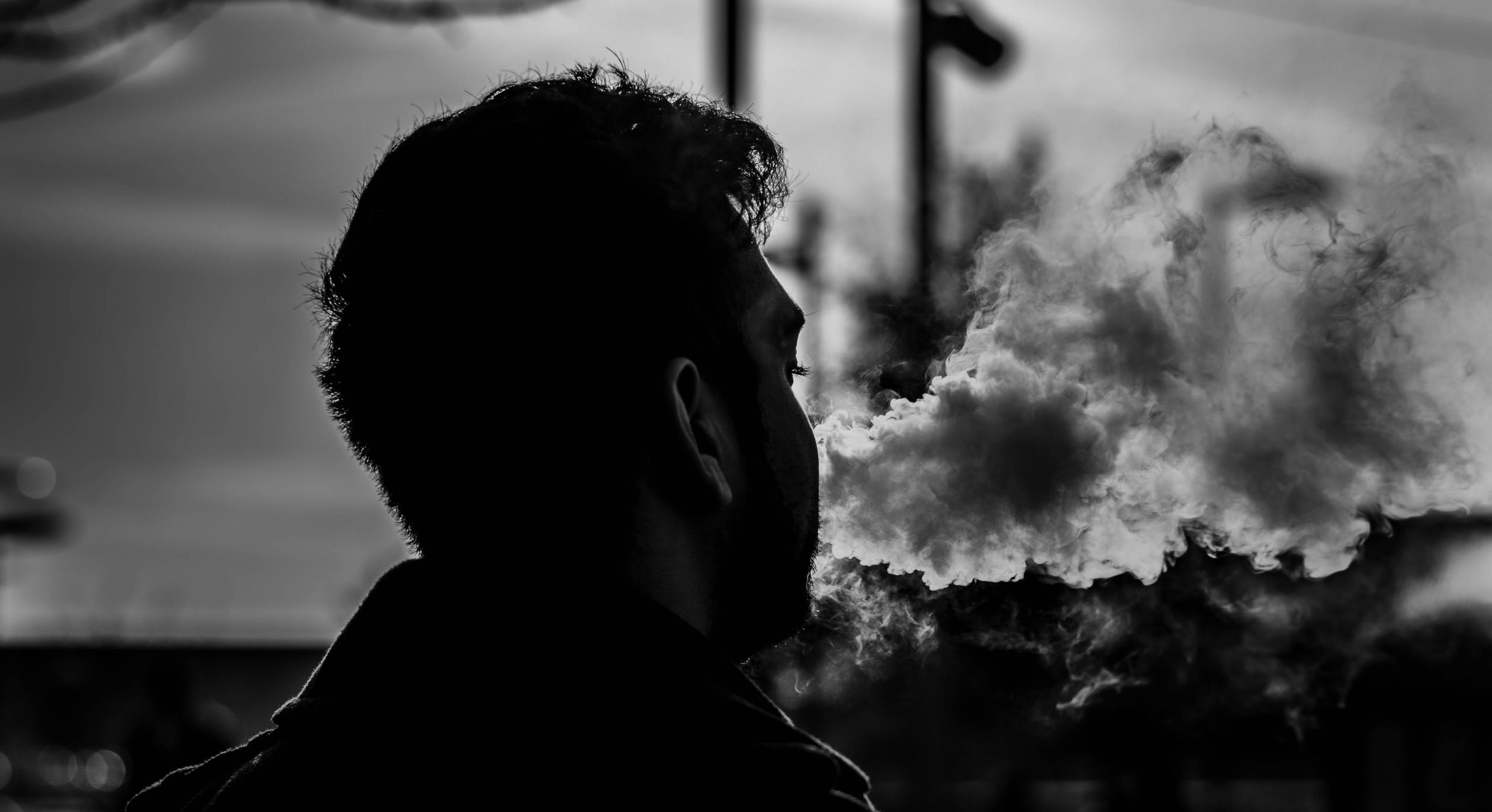 Vaping: la storia italiana e l’effetto fisarmonica della politica